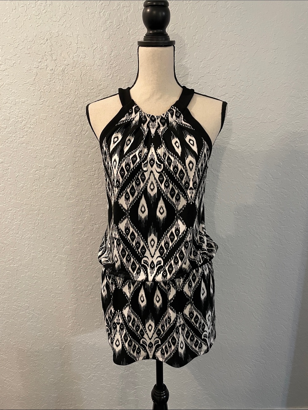White House Black Market Black & White Halter-Style Printed Mini Dress